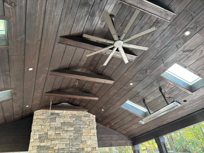 Outdoor pavilion & kitchen
