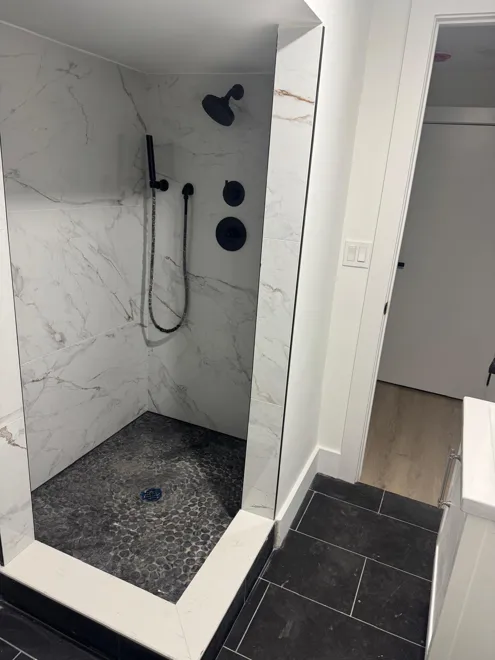 Marble-look walk-in shower